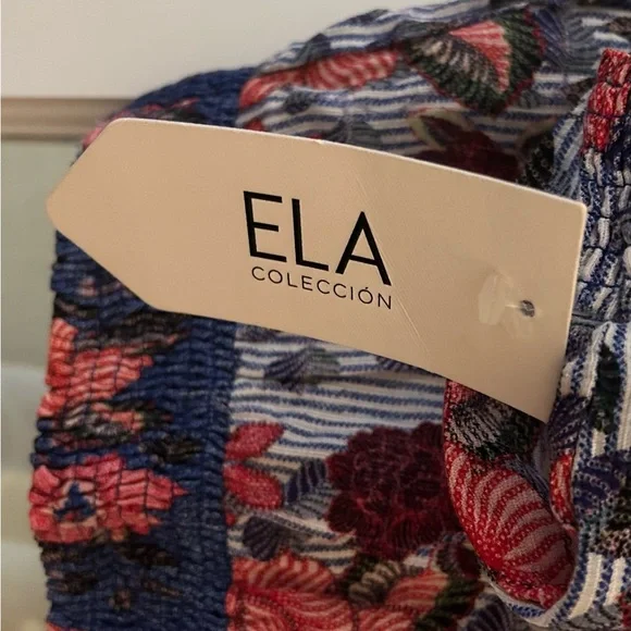 ELA Floral Embroidered Blouse Size XS - Picture 4 of 9